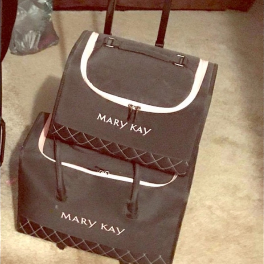 Mary Kay rolling luggage 2 piece
